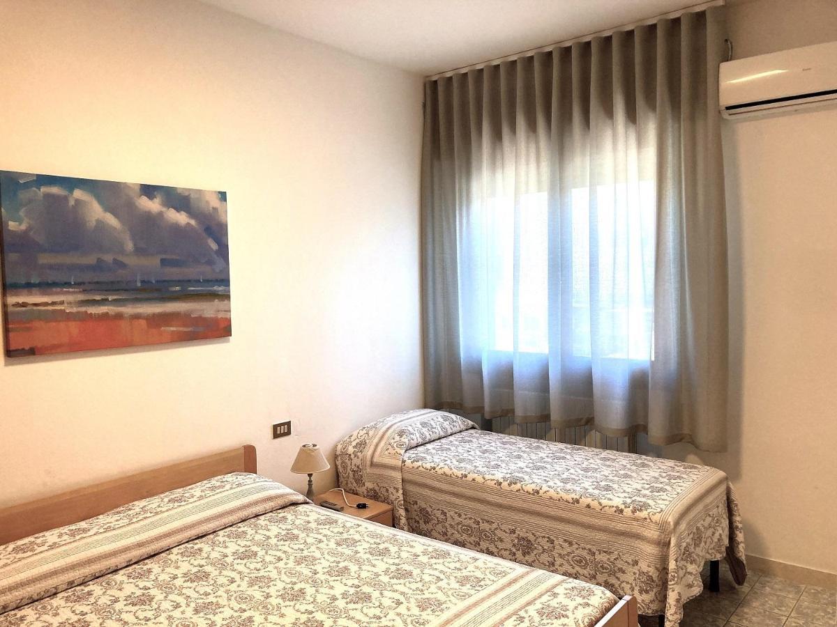 Zzznon Attivo Ex Dl5 E Dl6 Apartamento Lido di Jesolo Exterior foto